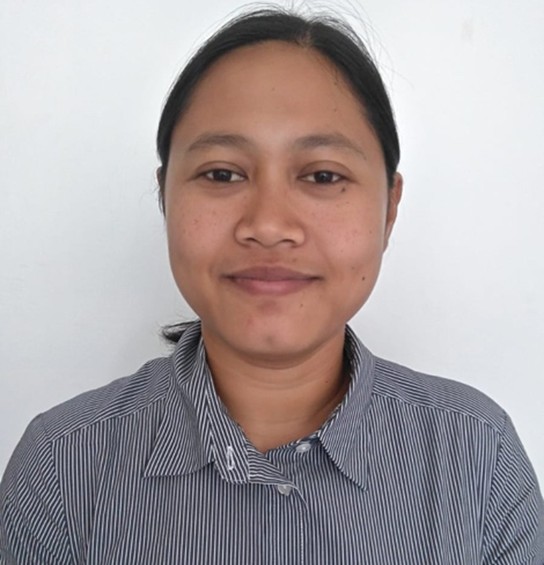 Ni Putu Indah Yanuwiarti